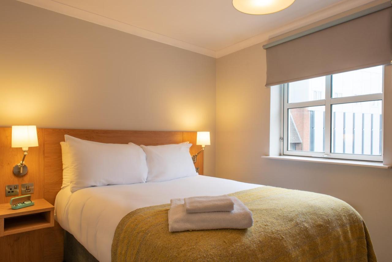 Premier Suites Reading Exteriör bild