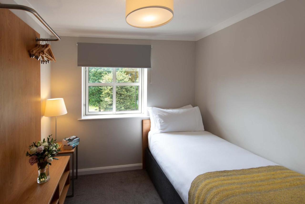Premier Suites Reading Exteriör bild