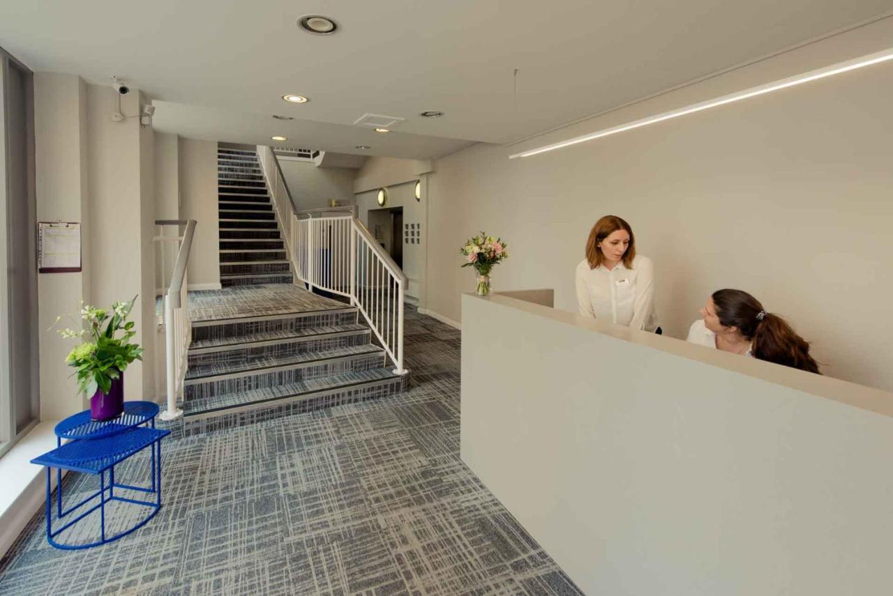 Premier Suites Reading Exteriör bild