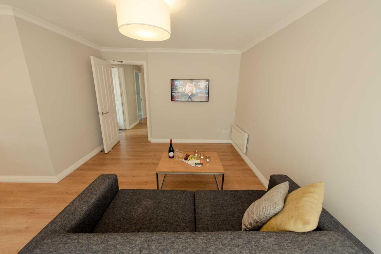 Premier Suites Reading Exteriör bild