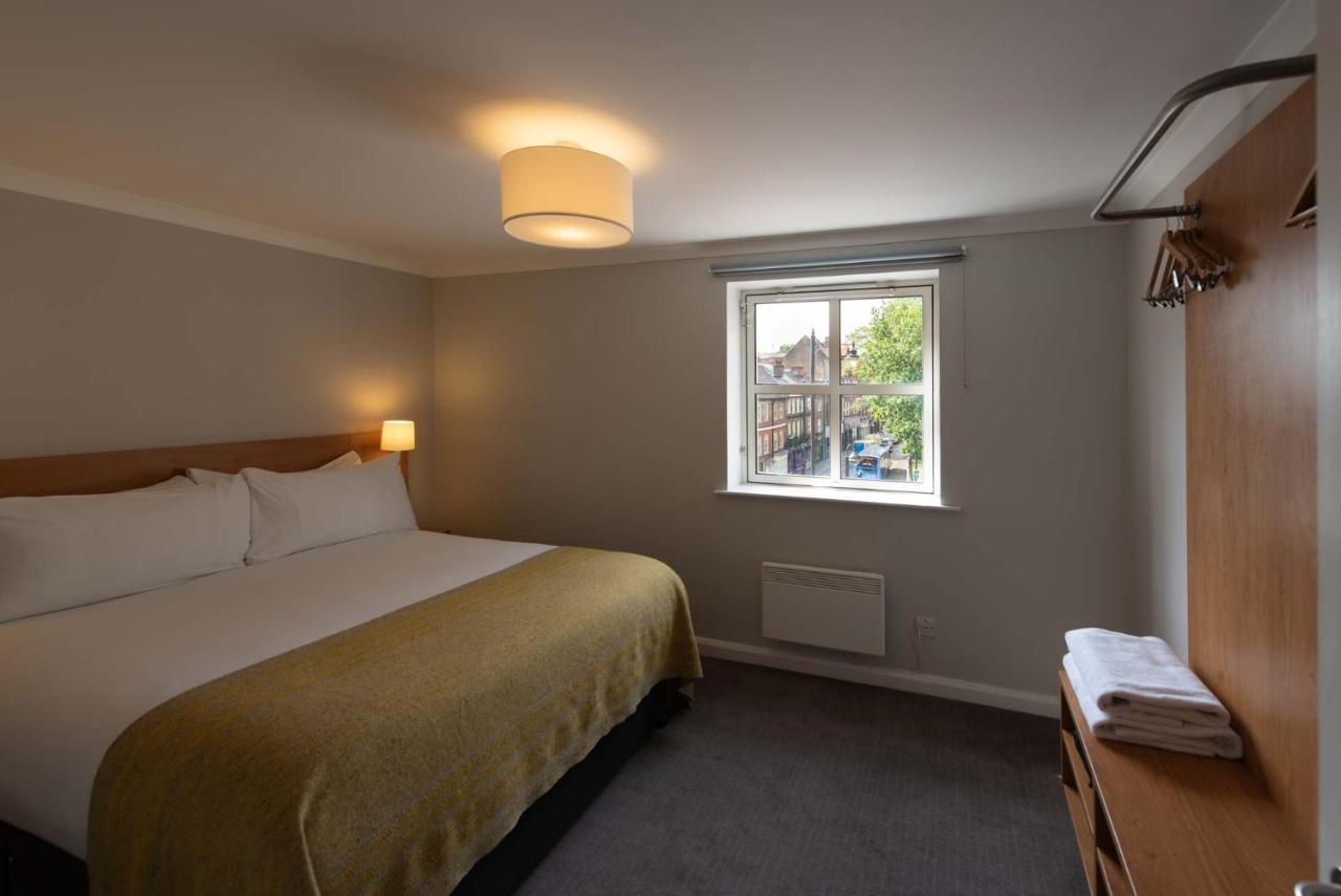 Premier Suites Reading Exteriör bild